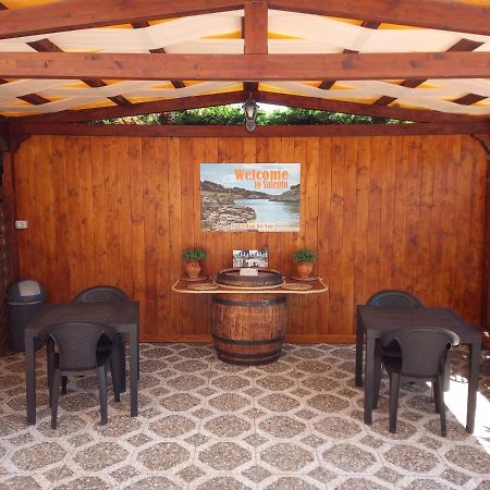 B&B L'Oasi Del Sole Uggiano La Chiesa Bagian luar foto