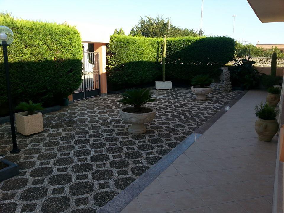B&B L'Oasi Del Sole Uggiano La Chiesa Bagian luar foto