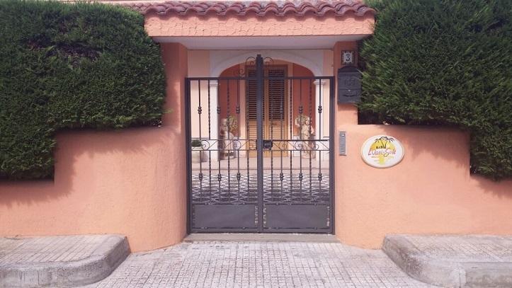 B&B L'Oasi Del Sole Uggiano La Chiesa Bagian luar foto